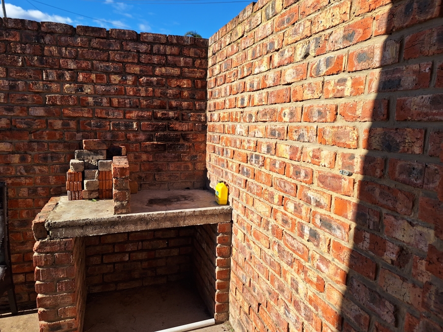 To Let 3 Bedroom Property for Rent in Strelitzia Park Eastern Cape